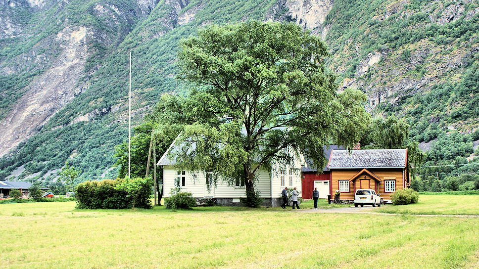 L�rdal, ( Leardalsoyri ) Eri Gardshus