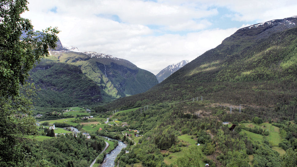 Uitzicht over Fortun Sogn og Fjordane Rv55