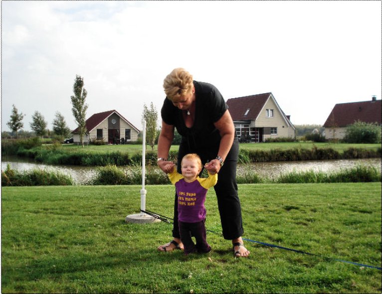 Zoe met tante wilma.